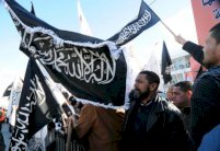 سلفيون متشددون يمنعون اقامة صلاة الجمعة في جامع شمال تونس