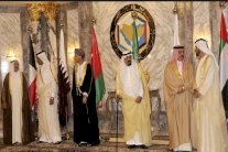 قمة الكويت الخليجية: تحديات إقليمية تستدعي توحيد الموقف