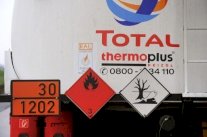 تحقيق في قضية فساد تتعلق بمشروع اتفاق لشركة توتال مع ليبيا 