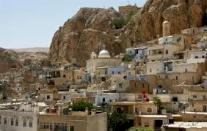 مقاتلو المعارضة يتقدمون في معلولا شمال دمشق 