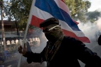 مواجهات جديدة بين متظاهرين والشرطة في تايلاند