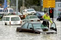 لبنان يغرق بسيوله وأمطاره