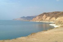 اتفاق لاقامة قناة بين البحر الأحمر والبحر الميت