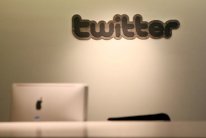 تويتر يعلن أكثر ثلاث تغريدات تواترًا في 2013