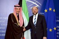 مباحثات برلمانية كويتية في أوروبا تسفر عن مجموعة أصدقاء الكويت