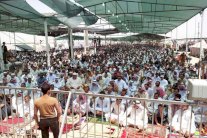 النجيفي يدعو إلى مؤتمر عاجل للتفاهم بين المتظاهرين والدولة