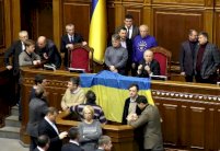 السلطة الأوكرانية تحذر المعارضة بعد الاتفاق التاريخي مع موسكو
