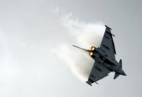 الامارات تسحب عرضها شراء مقاتلات 