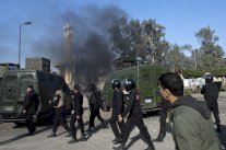 محكمة مصرية: حبس 139 من أنصار مرسي للقيام باعمال عنف 