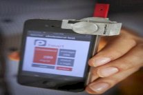 آيفون يتخطى التواصل الاجتماعي إلى المرافقة الصحية