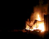 مقتل 3 واصابة 50 بقصف مخيم ليبرتي لمجاهدي خلق ببغداد