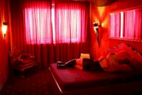 البغاء في أوروبا بين نموذجين: الألماني المتسامح والسويدي الصارم