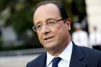 فرنسوا هولاند يحضر في باماكو مراسيم تنصيب رئيس مالي الجديد ابراهيم ابو بكر كيتا