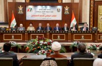 النجيفي والمطلك يتهمان المالكي بتمزيق 