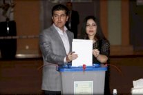 المشاركة في انتخابات كردستان فاقت التوقعات وبلغت 74%