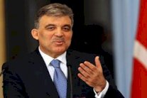 غول قلق من تقدم