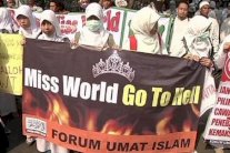 تهديد باعتداءات في أندونيسيا على خلفية انتخاب ملكة جمال العالم 