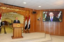 المالكي يدعو العراقيين لمواجهة أمراء حرب يقتلون على الهوية