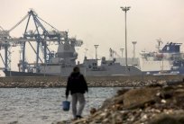 سفينتان دانماركية ونروجية إلى اللاذقية لنقل مكونات كيميائية سورية