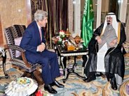 العاهل السعودي يستقبل وزير الخارجية الأميركي