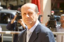 وزير لبناني يتحدث عن فرضية حصول عملية انتحارية في الضاحية الجنوبية لبيروت