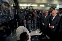 رسائل محمد جواد ظريف من ضريح عماد مغنية