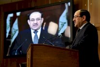 المالكي ينذر الفلوجة بقرب مهاجمتها 