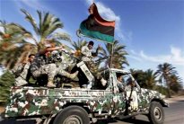 فلول القذافي يحملون السلاح مجددًا في ليبيا