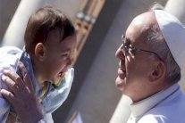 البابا فرنسيس: فضائح التحرش بالأطفال وصمة عار على جبين الكنيسة