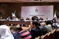 تأخر بدء اجتماع المعارضة السورية في المنفى حول 