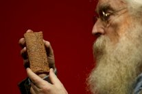 سفينة نوح غير موجودة والبابليون صمموا سفينة مثلها قبل 3700 عام