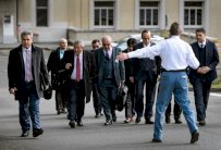 بعد حمص والمعتقلين جنيف-2 يتطرق إلى المسائل السياسية 