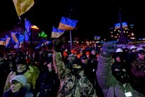 استوديوهات مرتجلة تبث الثورة الأوكرانية