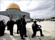 عباس يتهم إسرائيل برعاية اعتداءات على المسجد الأقصى