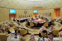 دول الخليج وحوض المتوسط تكافح الإرهاب من سردينيا