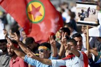 آلاف الأكراد يتظاهرون في باريس ومرسيليا دعمًا لكوباني