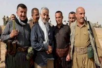 إيران تبث صورة لقائد فيلق القدس مع عناصر من البيشمركة