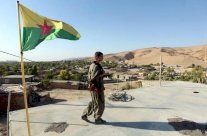 فرنسا تؤيد انشاء منطقة عازلة بين سوريا وتركيا