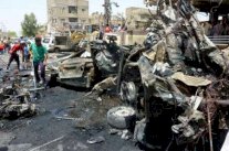 16 قتيلا في انفجار ثلاث سيارات مفخخة في بغداد