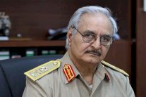 الجيش الليبي يستعيد 90 % من بنغازي 