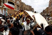 اليمنيون يترقبون عقوبات دولية قد تطال جماعة الحوثي