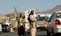 الحوثيون ينتشرون في أب وذمار و12 قتيلًا في مواجهات مع القاعدة