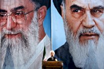 طهران تُسكت 