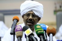 البشير لولاية رئاسية جديدة في انتخابات 2015