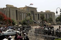 محكمة عسكرية مصرية تقضي باعدام 7 من جماعة انصار بيت المقدس