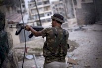 شباب البيشمركة يقدمون صورة مغايرة عن المقاتلين الأكراد