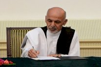  الرئيس الافغاني الجديد يزور الصين في اول زيارة رسمية له