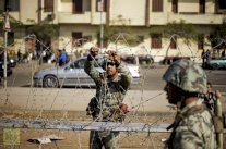 مصرع اثنين من قوات الامن المصرية في انهيار نفق مع غزة