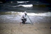 اسرائيل تعتقل سبعة صيادين فلسطينيين قبالة شاطئ شمال غزة