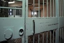 الافراج عن نجمة السينما الهندية سابقا والسياسية جايالاليثا بكفالة